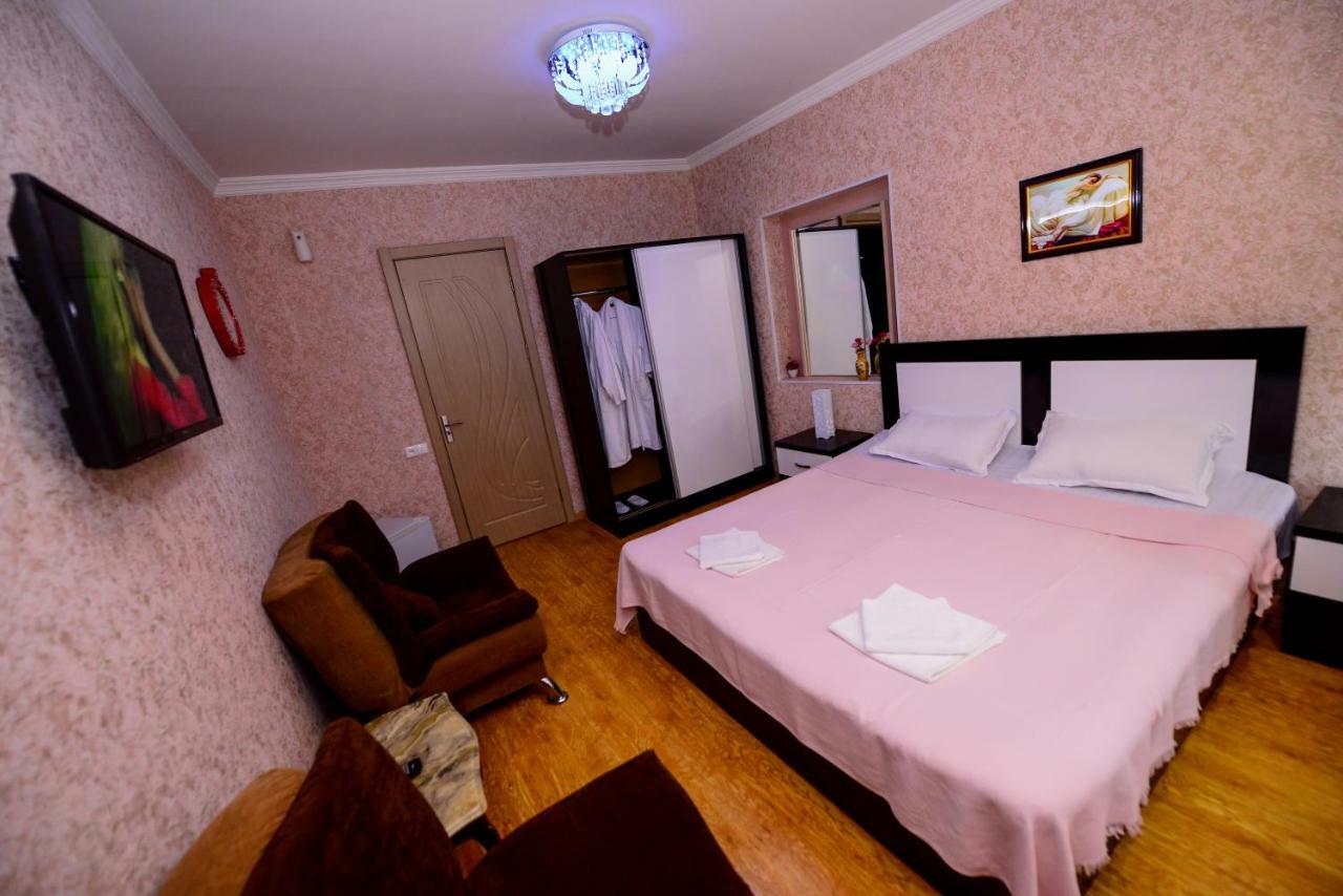Hotel Mkudro Kutaisi Exterior photo